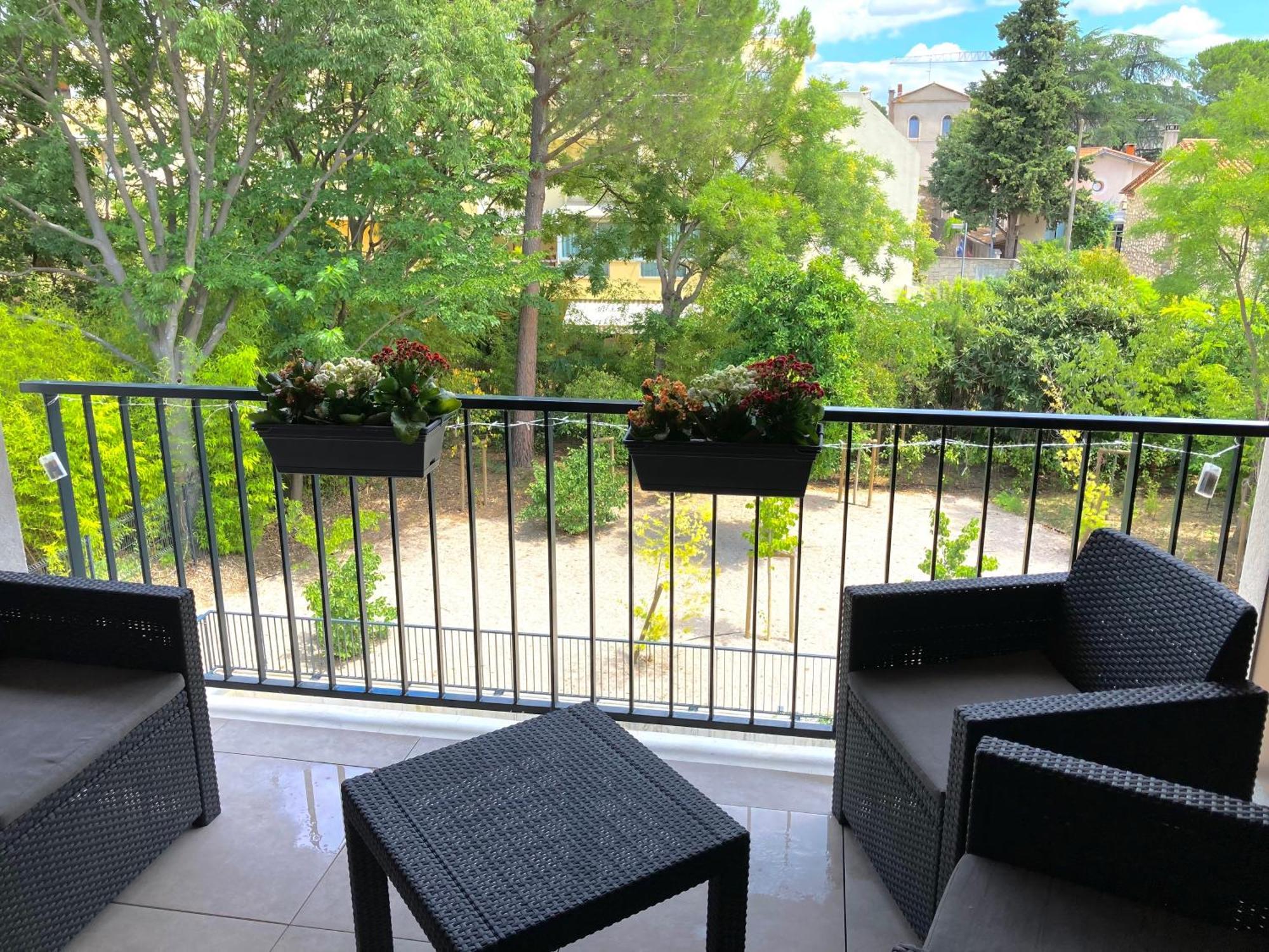 Appartement Design Au Coeur De Montpellier Avec Parking Prive Exteriér fotografie